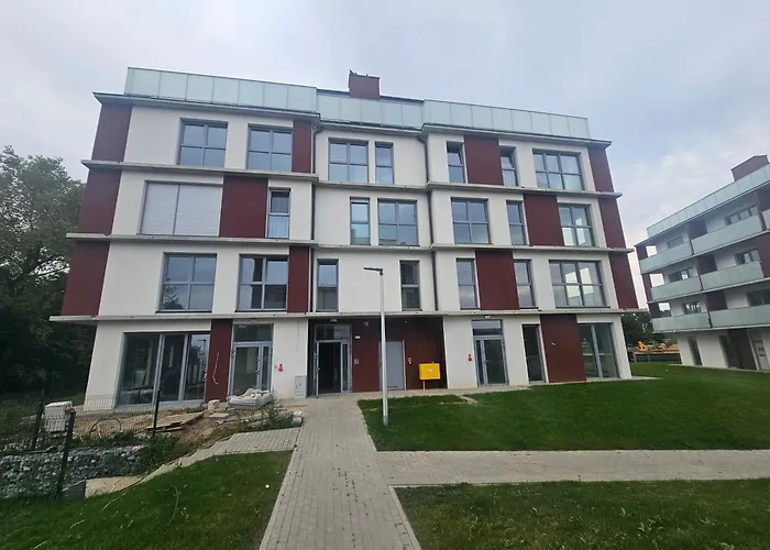 Debowe Wzgorze 8-12